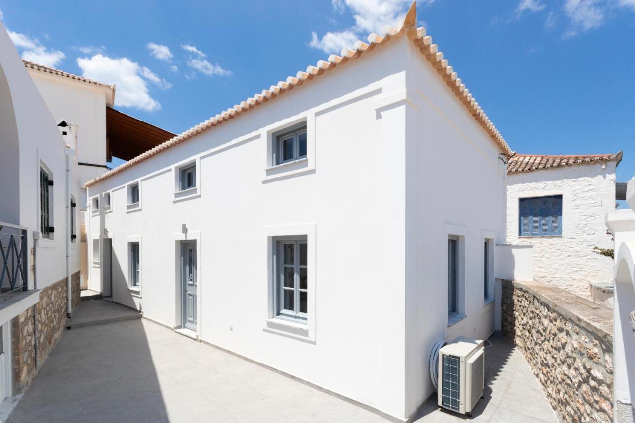 Raise Spetses Villa Yasemi Exterior photo