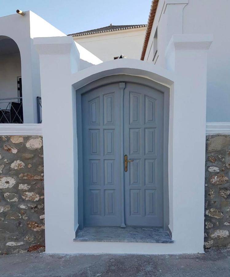 Raise Spetses Villa Yasemi Exterior photo